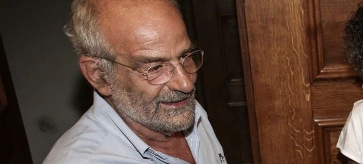 Αλαβάνος: Εχουμε έναν πρωθυπουργό με Γερμανίδα μπέιμπι σίτερ